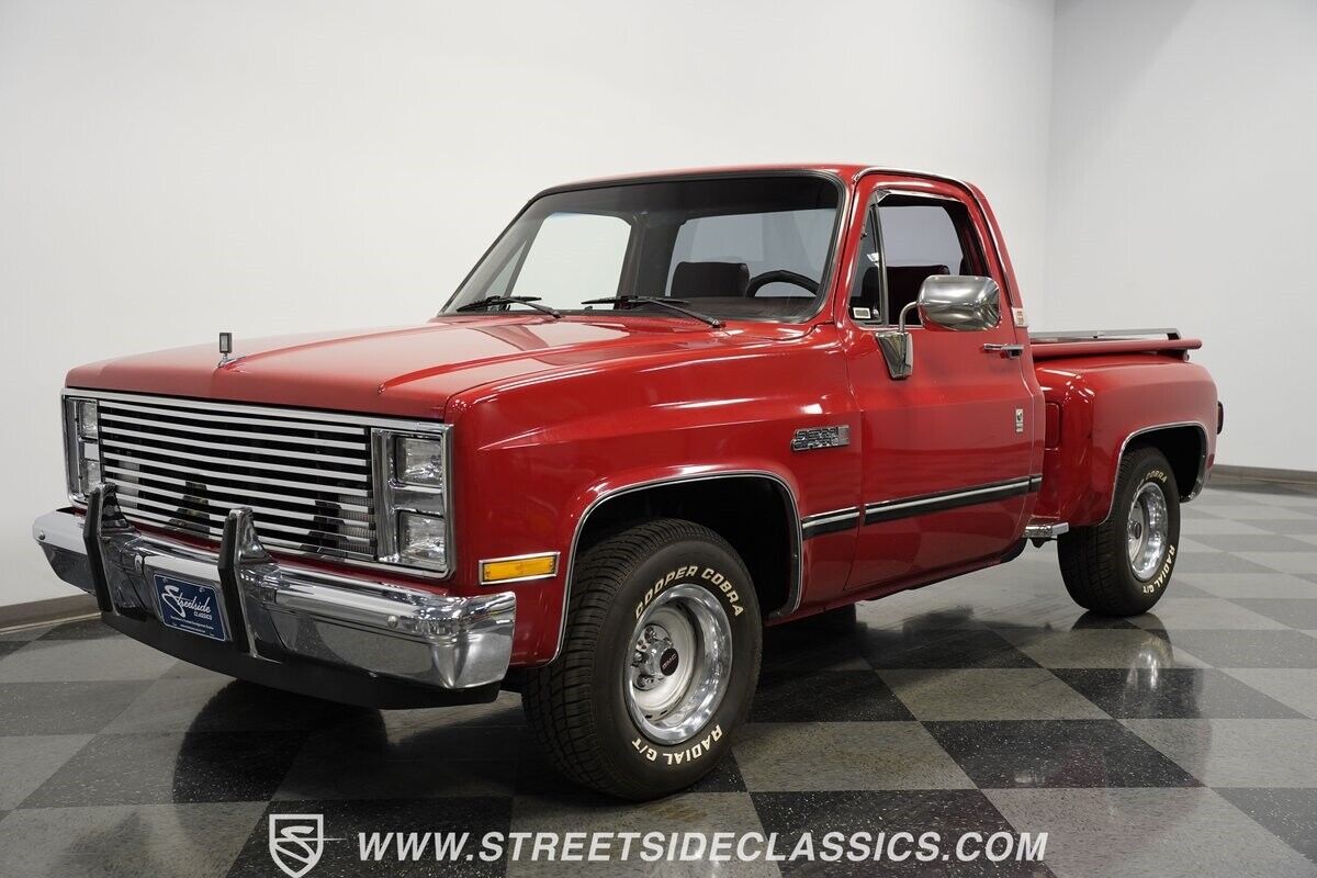 GMC-R1500-1987-Pickup-Truck-5