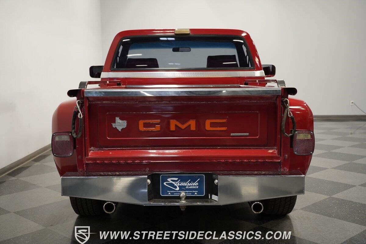 GMC-R1500-1987-Pickup-Truck-9