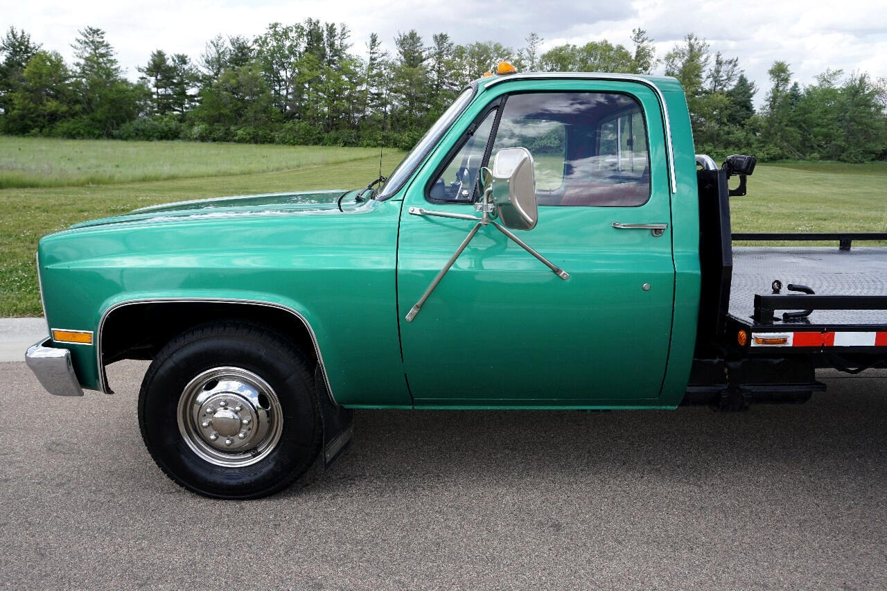 GMC-R3500-1989-Car-Hauler-37