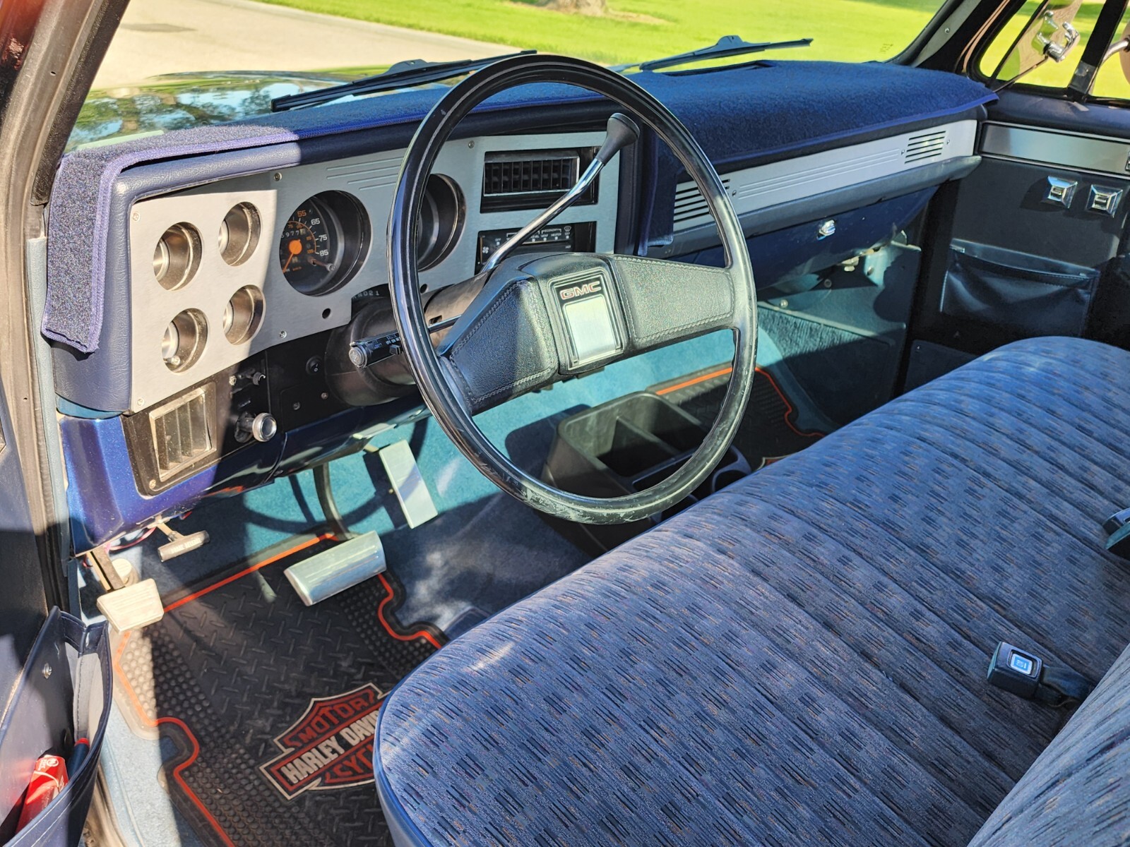GMC-Sierra-1500-1981-Cab-Chassis-20