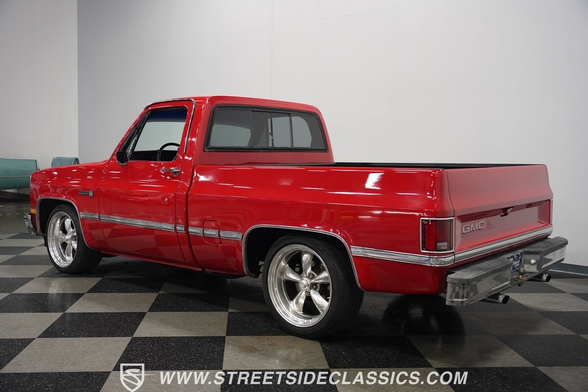 GMC-Sierra-1500-1986-Pickup-Truck-11
