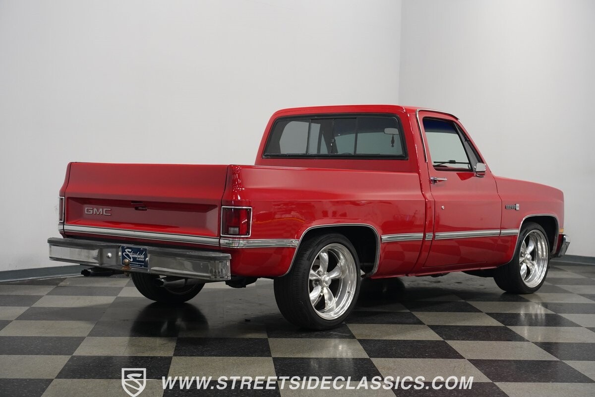 GMC-Sierra-1500-1986-Pickup-Truck-15