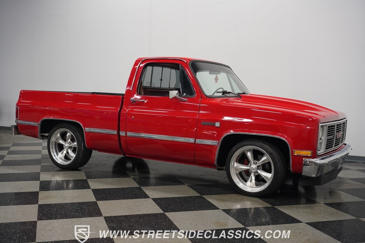 GMC-Sierra-1500-1986-Pickup-Truck-18
