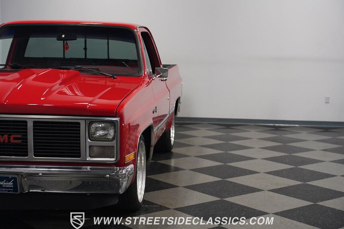GMC-Sierra-1500-1986-Pickup-Truck-24