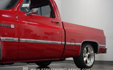GMC-Sierra-1500-1986-Pickup-Truck-26