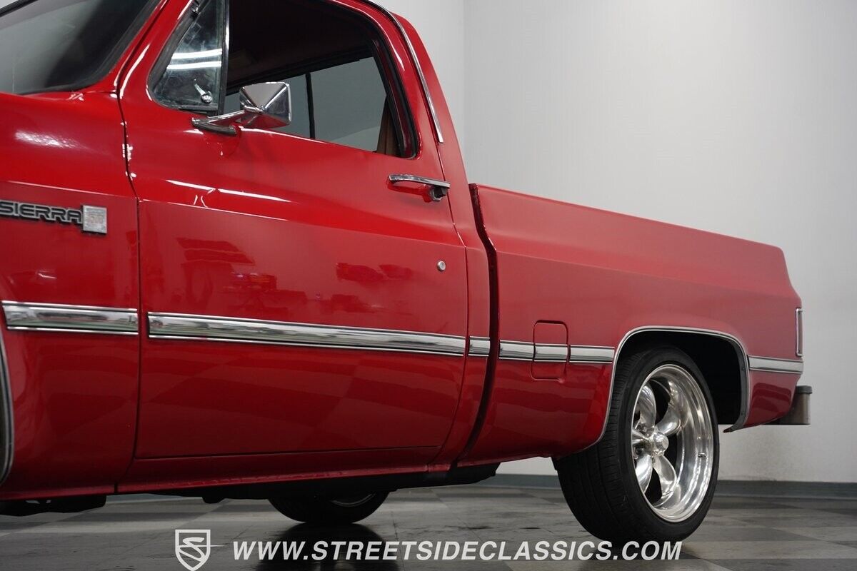 GMC-Sierra-1500-1986-Pickup-Truck-26