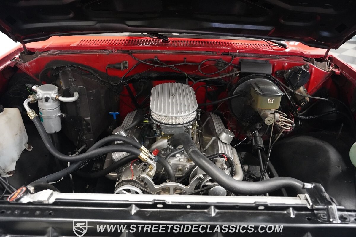 GMC-Sierra-1500-1986-Pickup-Truck-3
