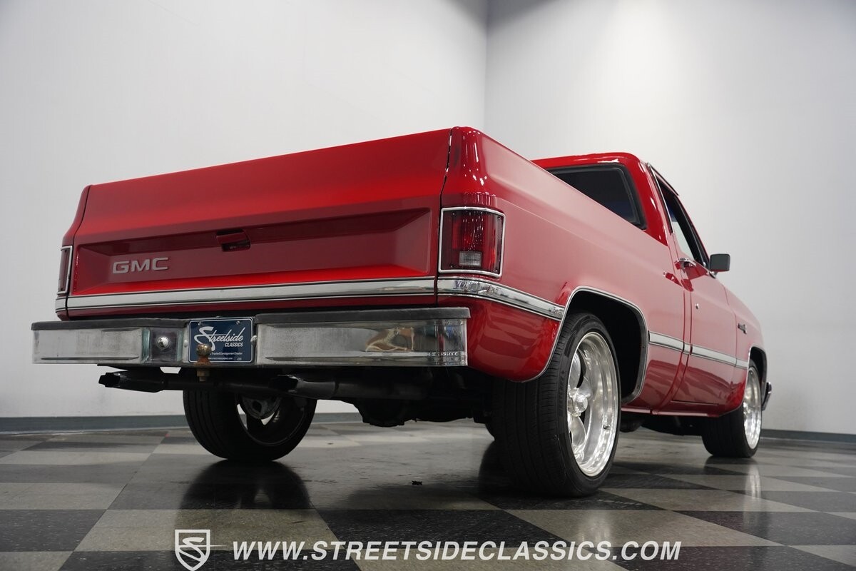 GMC-Sierra-1500-1986-Pickup-Truck-32