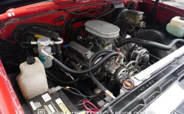 GMC-Sierra-1500-1986-Pickup-Truck-36