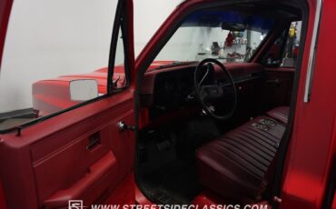 GMC-Sierra-1500-1986-Pickup-Truck-4