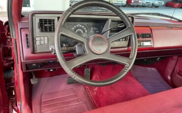 GMC-Sierra-1500-1988-Pickup-Truck-19