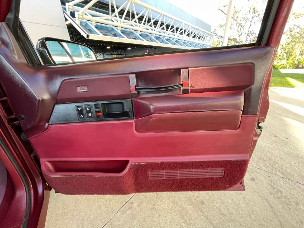 GMC-Sierra-1500-1988-Pickup-Truck-26