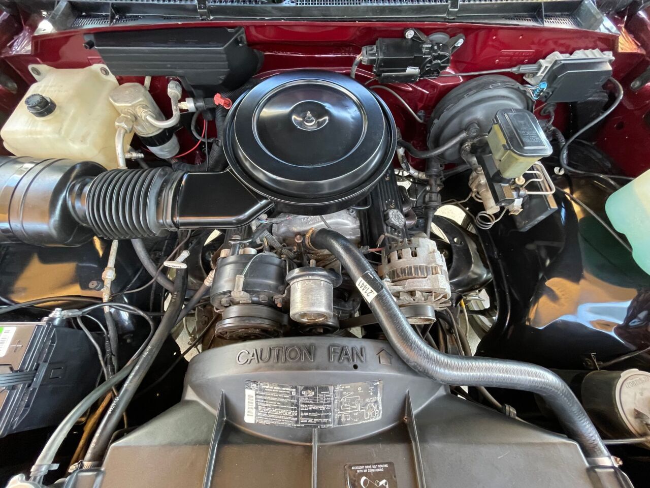 GMC-Sierra-1500-1988-Pickup-Truck-33