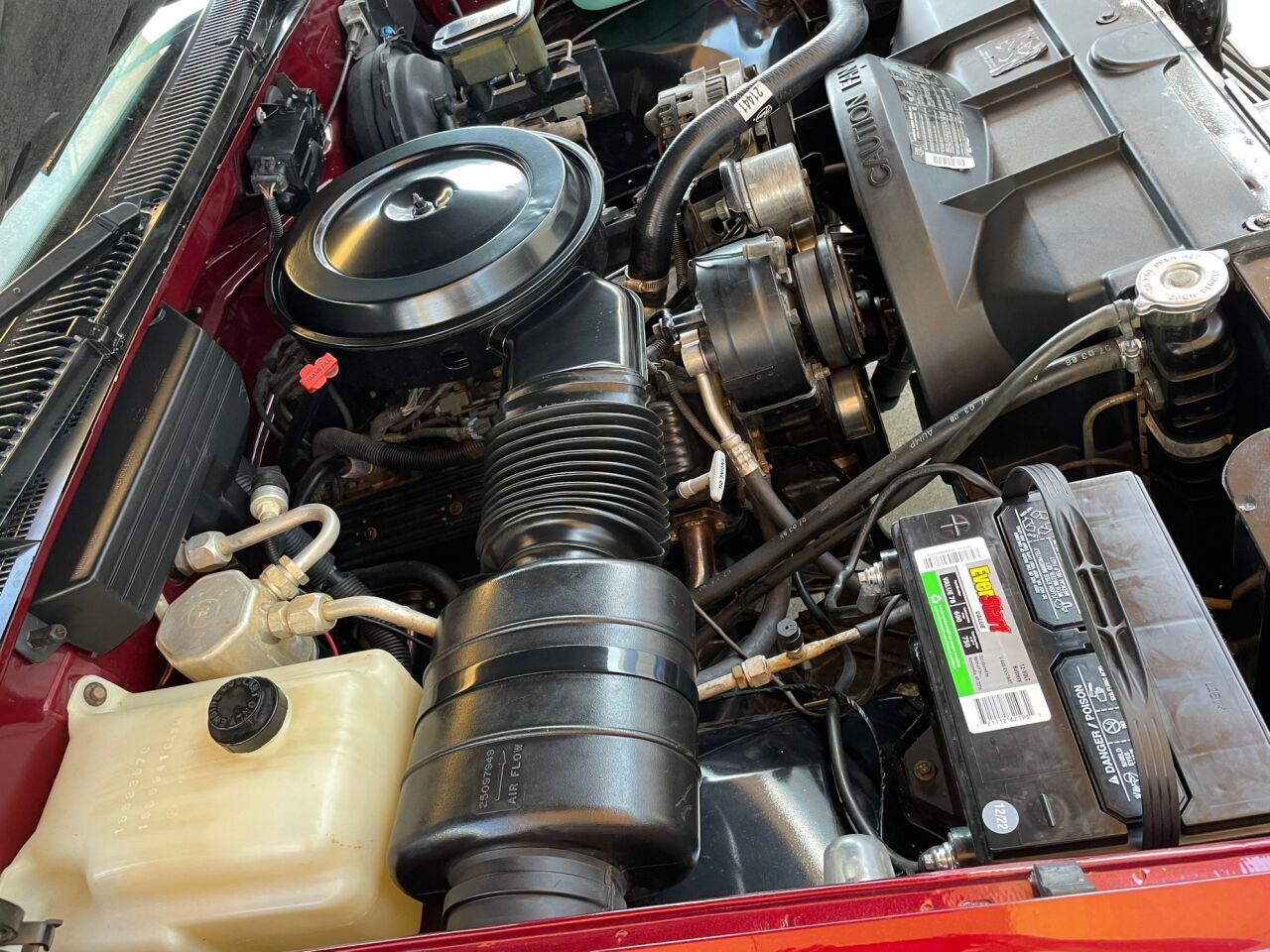 GMC-Sierra-1500-1988-Pickup-Truck-34