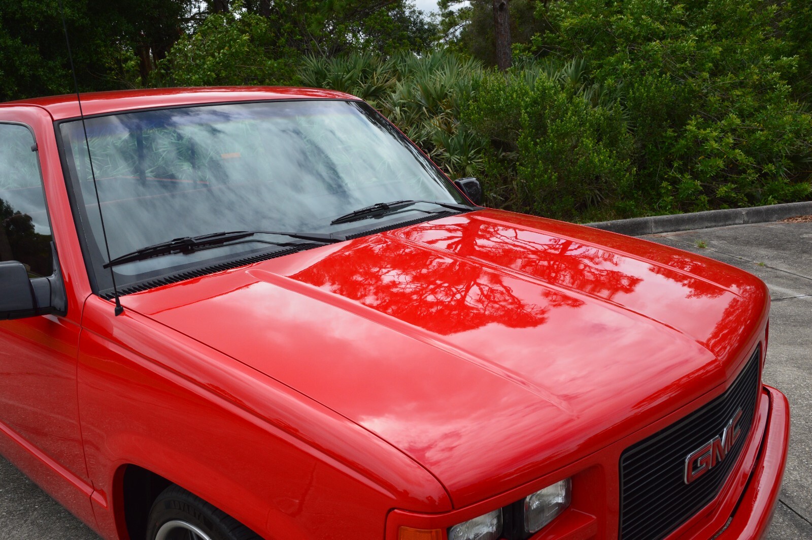 GMC-Sierra-1500-1989-Pickup-Truck-12