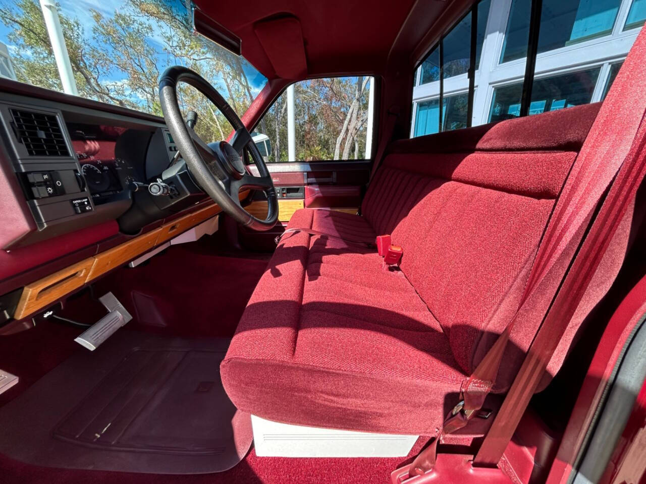 GMC-Sierra-1500-1989-Pickup-Truck-13