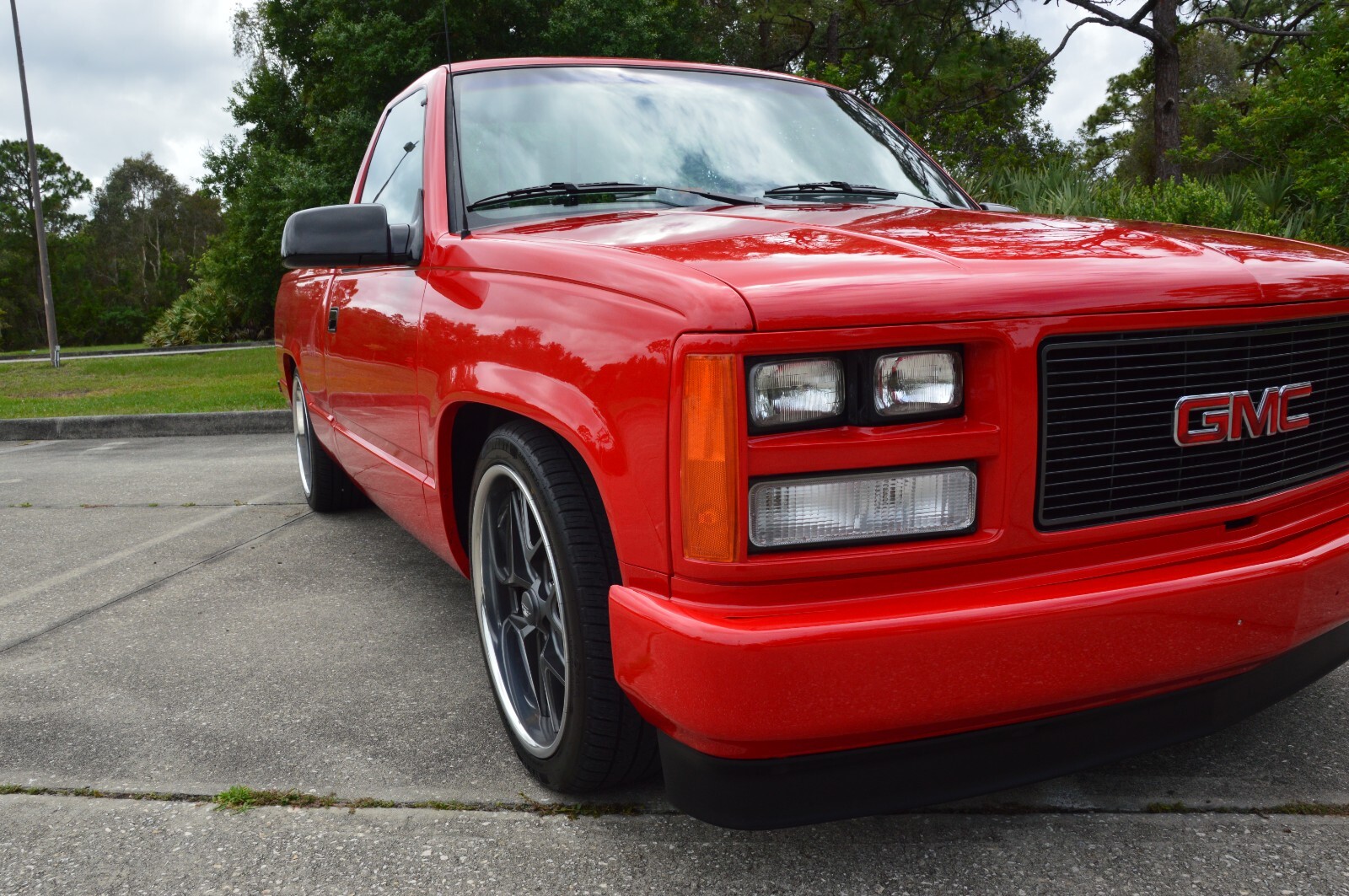 GMC-Sierra-1500-1989-Pickup-Truck-13