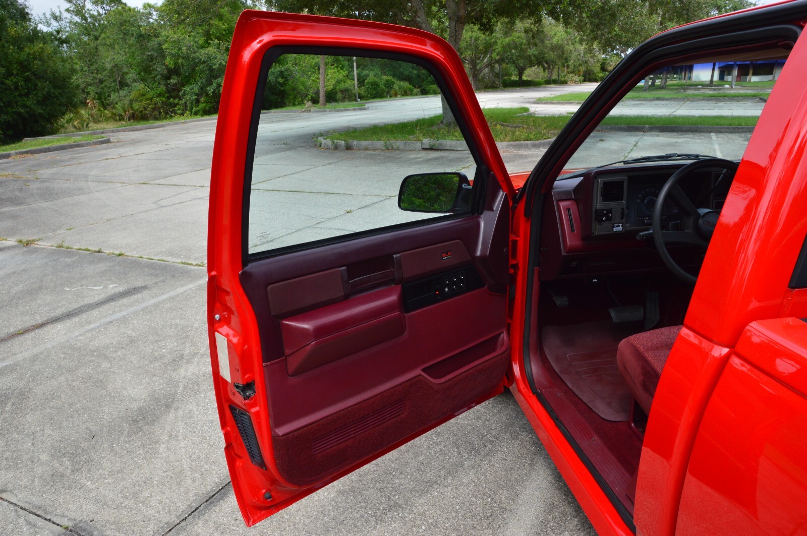 GMC-Sierra-1500-1989-Pickup-Truck-23