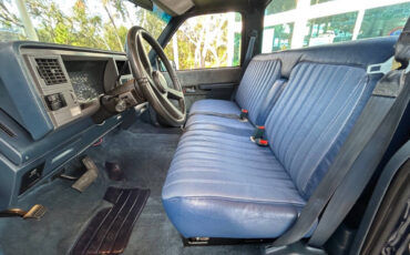GMC-Sierra-1500-1992-Pickup-Truck-12