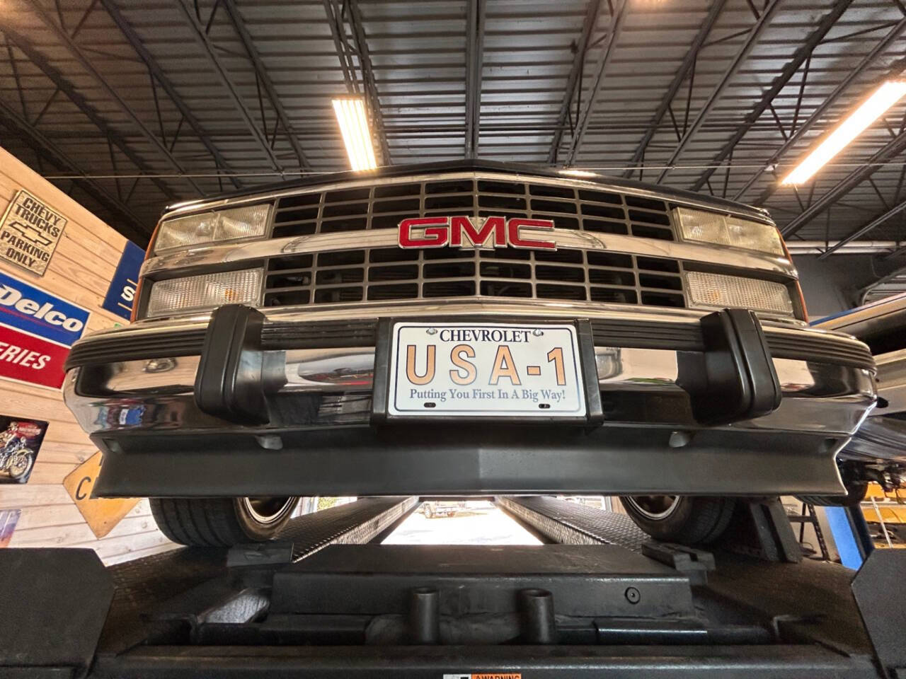 GMC-Sierra-1500-1992-Pickup-Truck-33