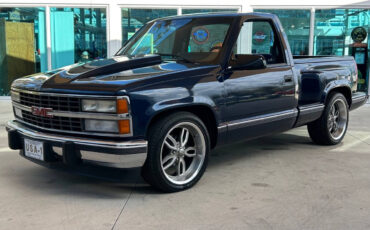 GMC-Sierra-1500-1992-Pickup-Truck