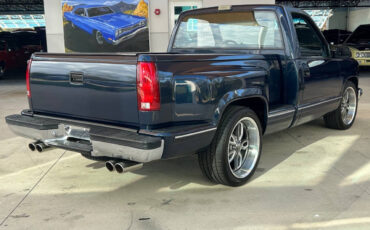 GMC-Sierra-1500-1992-Pickup-Truck-4