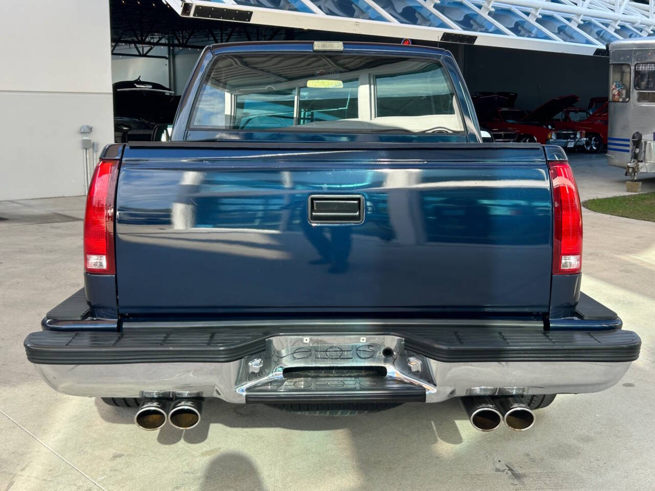GMC-Sierra-1500-1992-Pickup-Truck-5