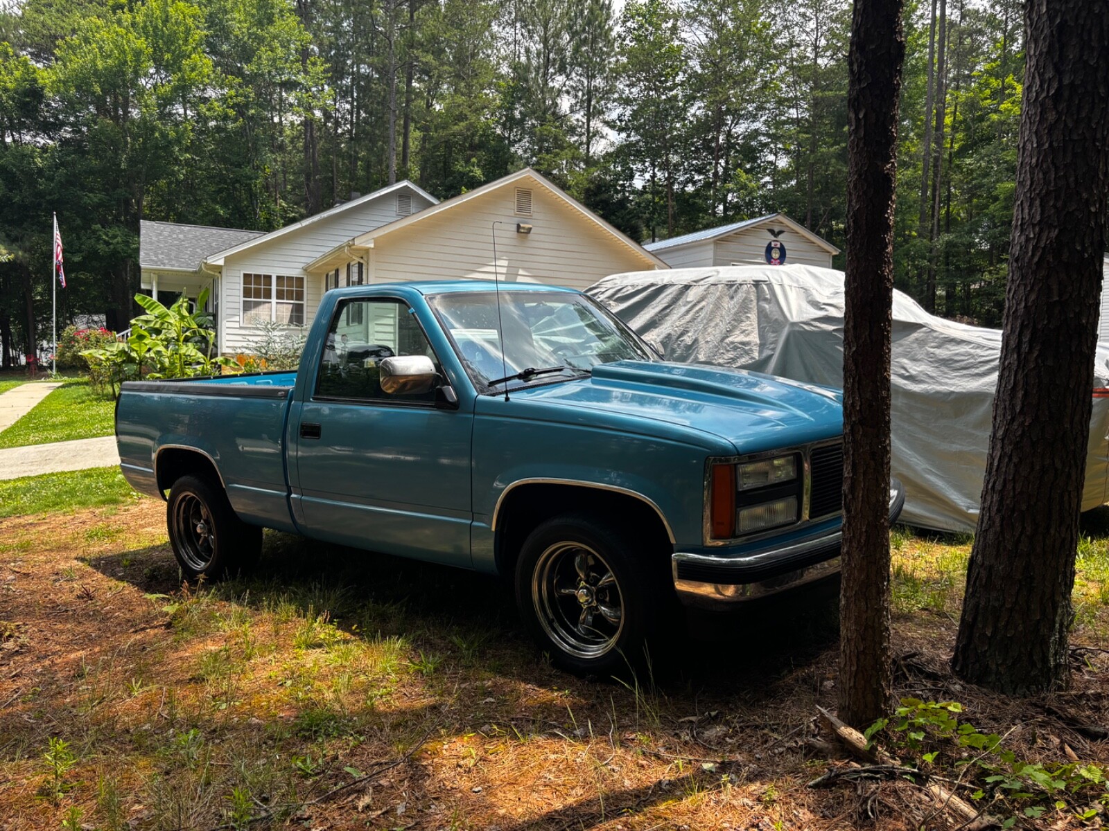 GMC-Sierra-1500-1992-Standard-Cab-Pickup-28