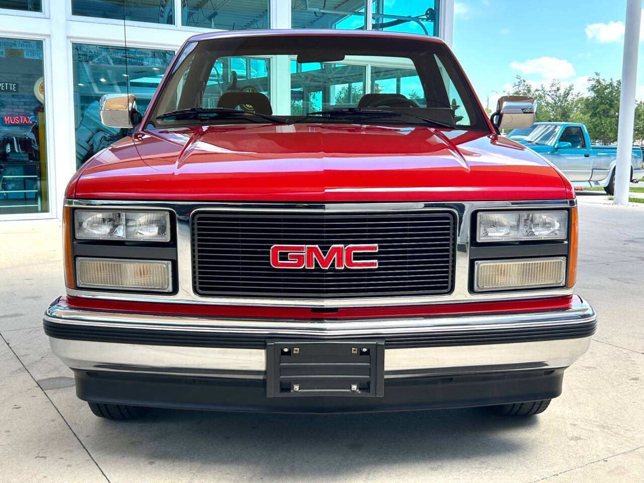 GMC-Sierra-1500-1993-Pickup-Truck-1