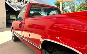 GMC-Sierra-1500-1993-Pickup-Truck-12