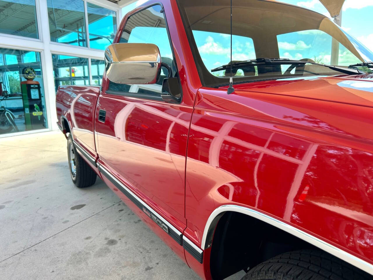 GMC-Sierra-1500-1993-Pickup-Truck-16