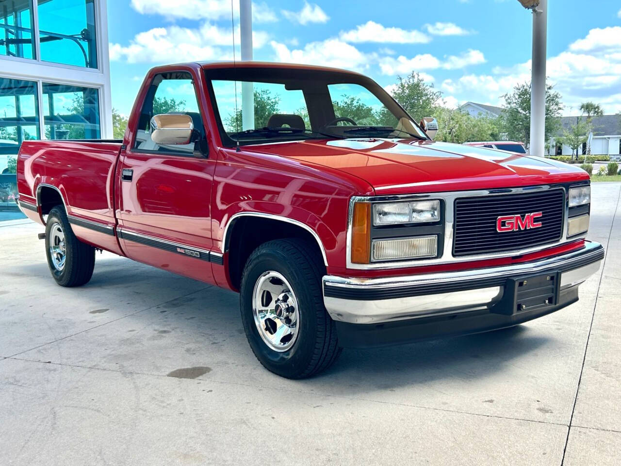 GMC-Sierra-1500-1993-Pickup-Truck-2
