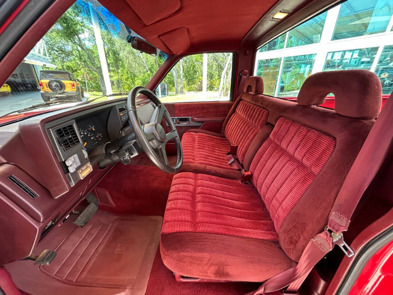 GMC-Sierra-1500-1993-Pickup-Truck-22