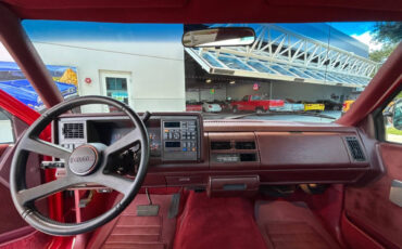 GMC-Sierra-1500-1993-Pickup-Truck-24