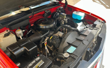 GMC-Sierra-1500-1993-Pickup-Truck-32