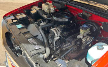 GMC-Sierra-1500-1993-Pickup-Truck-34