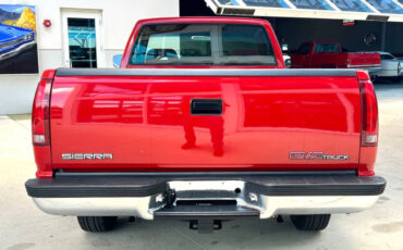 GMC-Sierra-1500-1993-Pickup-Truck-5