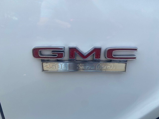 GMC-Sierra-1972-Standard-Cab-Pickup-9
