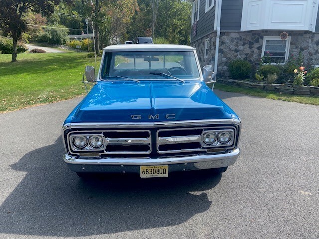 GMC-Sierra-1972-Standard-Cab-Pickup