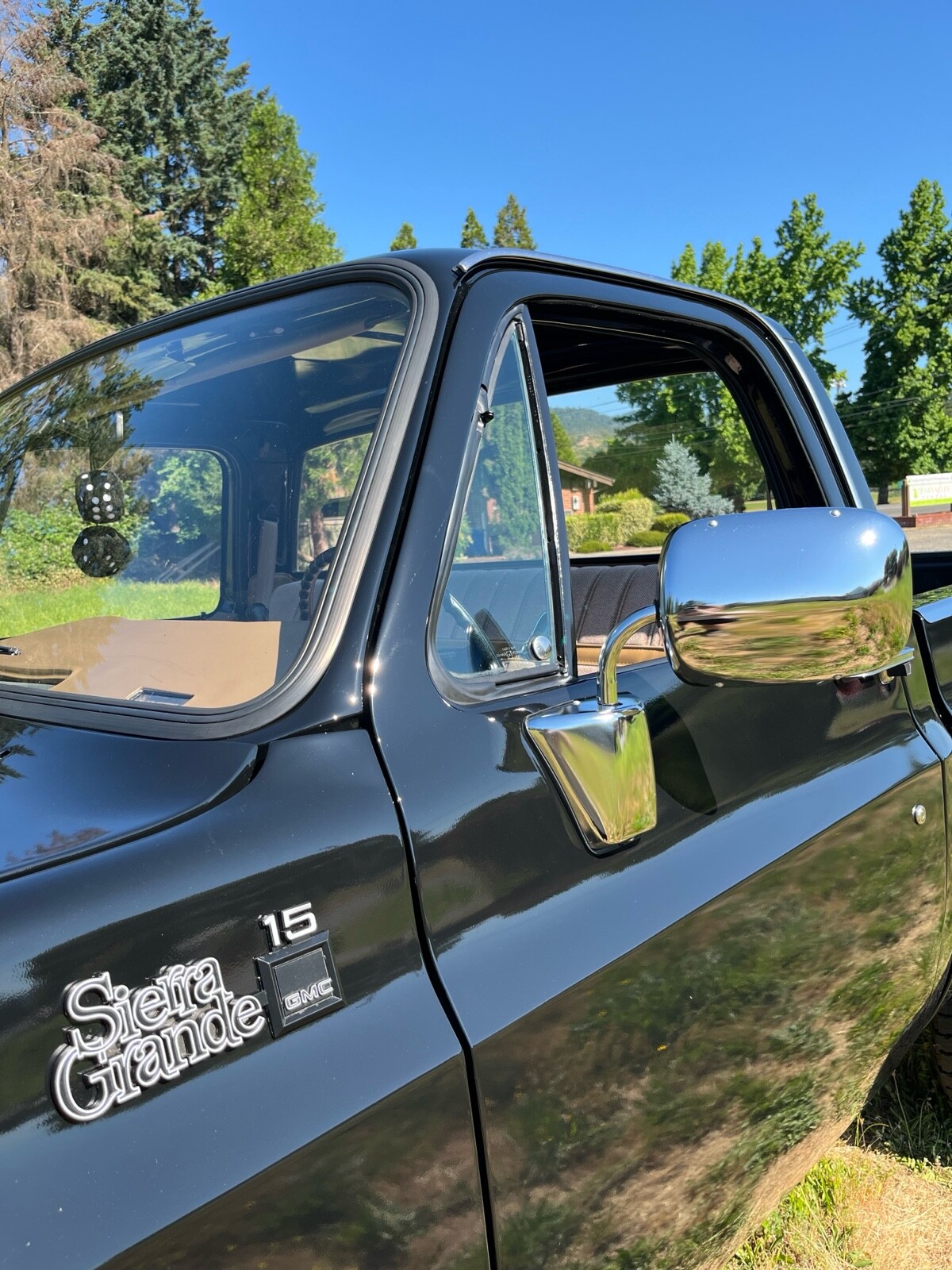 GMC-Sierra-1979-10