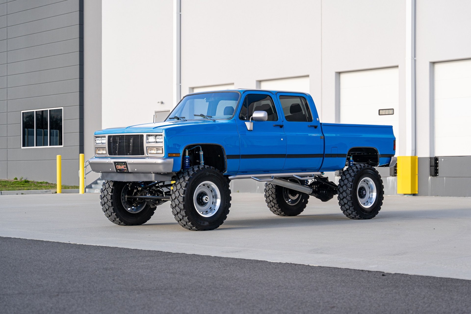 GMC-Sierra-3500-1989-Pickup-Truck-11