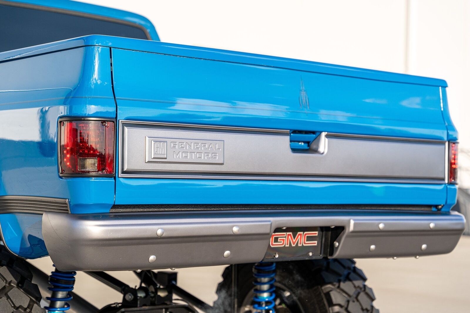 GMC-Sierra-3500-1989-Pickup-Truck-24