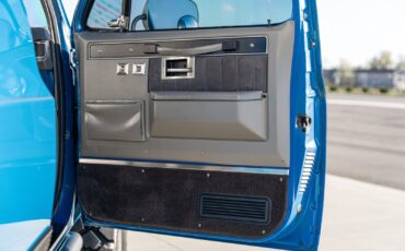 GMC-Sierra-3500-1989-Pickup-Truck-28