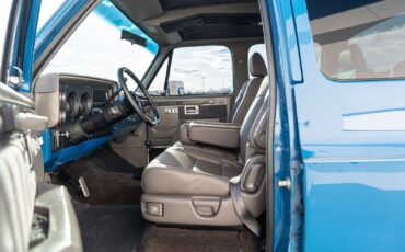 GMC-Sierra-3500-1989-Pickup-Truck-30