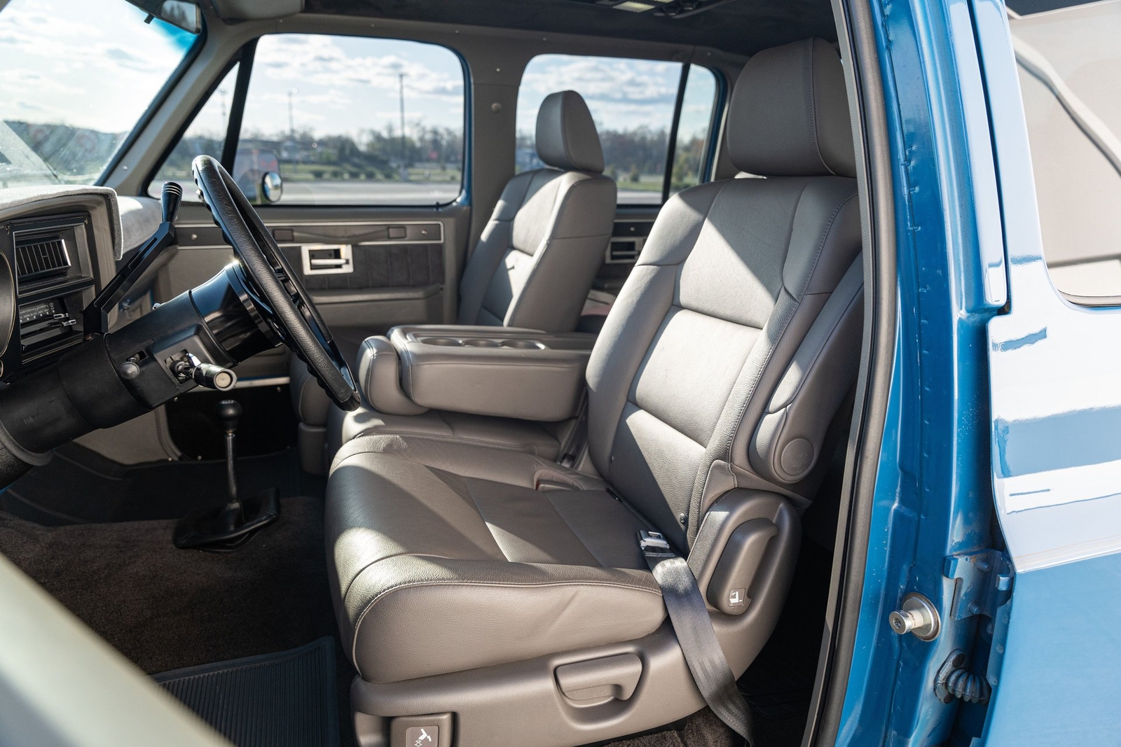 GMC-Sierra-3500-1989-Pickup-Truck-31