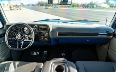 GMC-Sierra-3500-1989-Pickup-Truck-36