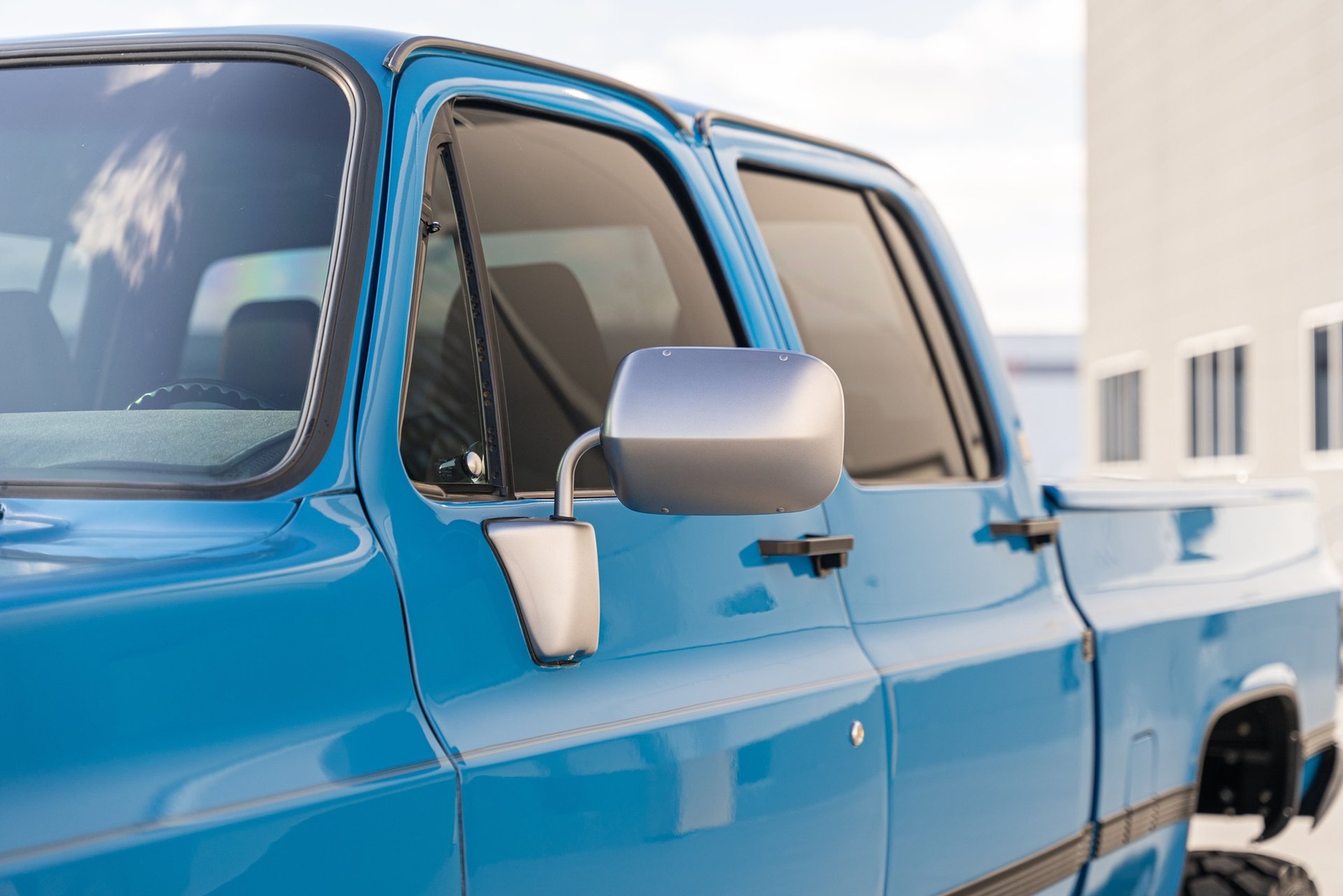 GMC-Sierra-3500-1989-Pickup-Truck-8