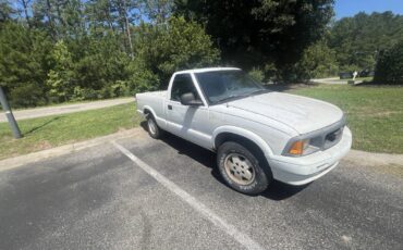 GMC-Sonoma-1995-Standard-Cab-Pickup-1