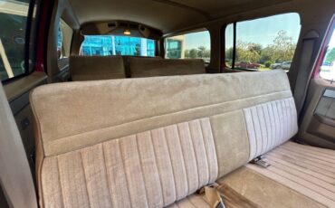 GMC-Suburban-1986-SUV-20