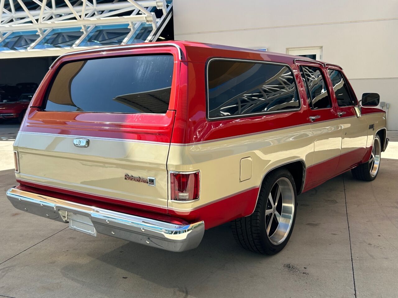 GMC-Suburban-1986-SUV-4